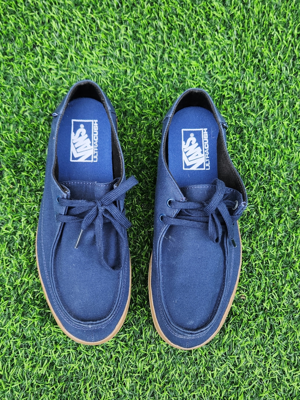 Vans Men’s Navy Canvas Lace-Up Shoes SIZE 8